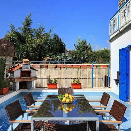 Appartement Caruso 3 By Villasandco Rentalsorrento *