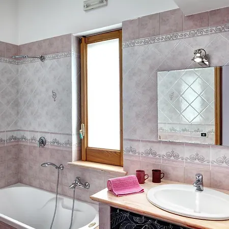 Caruso 3 By Villasandco Rentalsorrento Sorrente